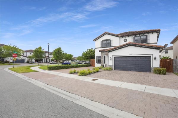 Artesa At Coco Palm Estates, 25272 SW 117th Pl, Princeton, Florida 33032, image 3