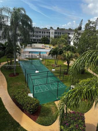 Golden Towers, 15610 NE 6th Ave #40C, Golden Glades, Florida 33162, image 1
