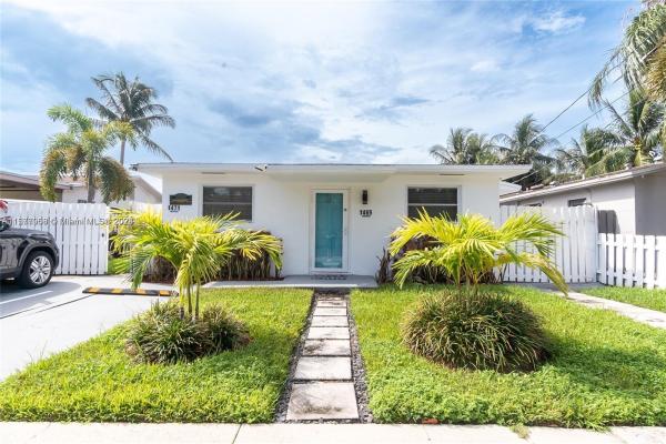 Florian Isles, 1469-1471 NW 10th St, Dania Beach, Florida 33004, image 1