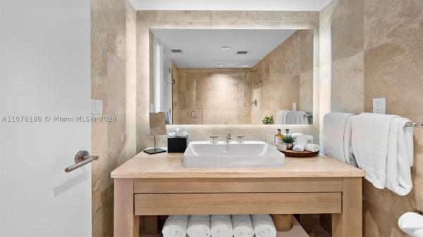 1 Hotel & Homes, Miami Beach, Florida 33139, image 1