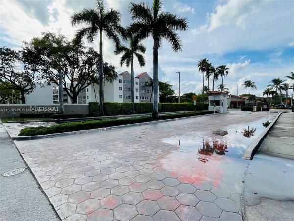 Mirassou, 6065 NW 186th St #209, Hialeah, Florida 33015, image 2