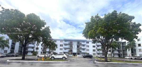 Segovia, 1221 SW 122nd Ave #304, Tamiami, Florida 33184, image 3