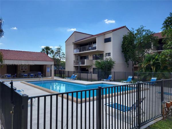 Eagle Nest, 6305 Gage Pl #302-A, Miami Lakes, Florida 33014, image 1