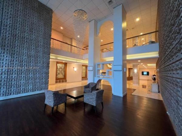 Triton Tower, 2899 Collins Ave #416, Miami Beach, Florida 33140, image 3