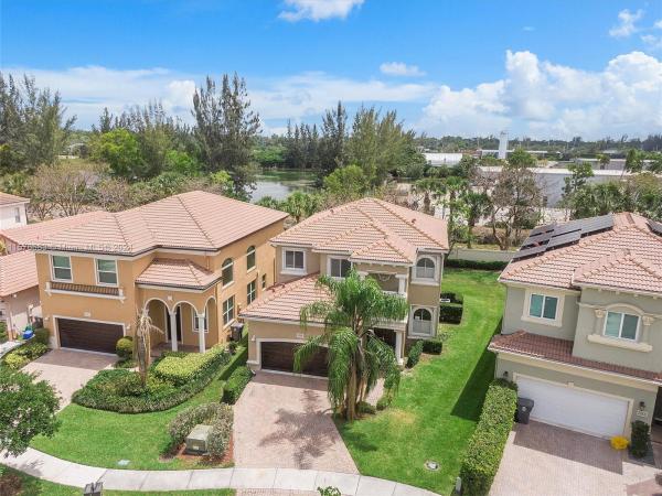 Terracina, 547 Gazetta Way, West Palm Beach, Florida 33413, image 2