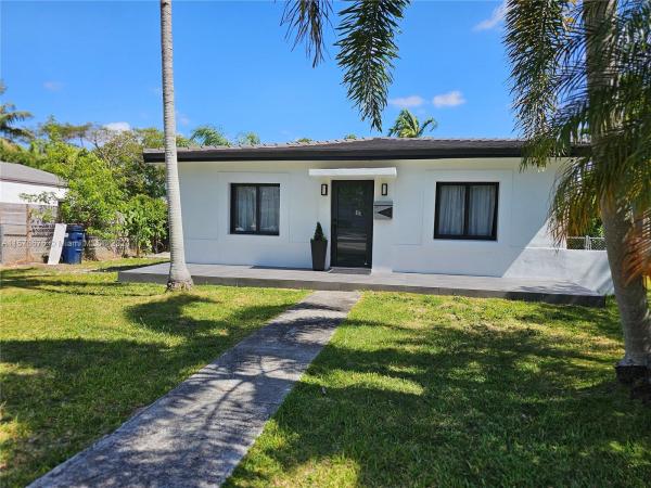 Bird Road Terrace, 6521 SW 44th St, Westwood Lakes, Florida 33155, image 2