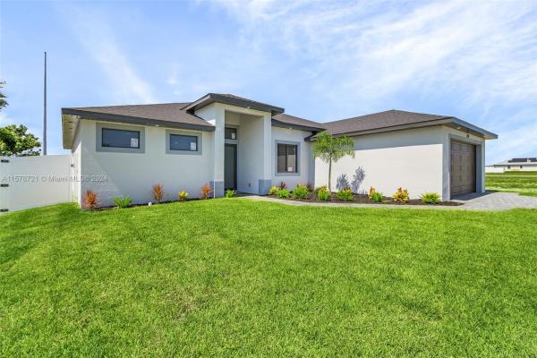 Cape Coral Residential, 720 NW 8th Ter, Cape Coral, Florida 33993, image 2