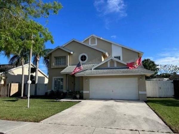 Laguna Pointe, 9772 SW 220th St, Cutler Bay, Florida 33190, image 1