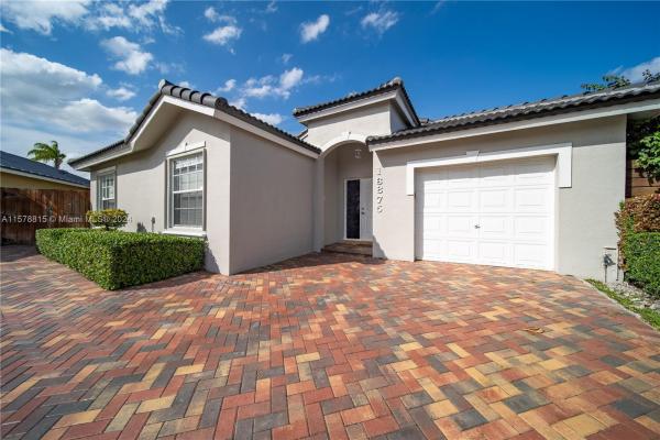 Lennar Homes At Forest Lakes, 16875 SW 92nd St, The Hammocks, Florida 33196, image 3