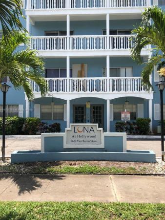 Luna At Hollywood 3600, 3600 Van Buren St #302, Hollywood, Florida 33021, image 1