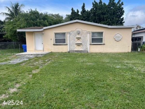 Beverly Park, 6353 Jefferson St, Hollywood, Florida 33023, image 1
