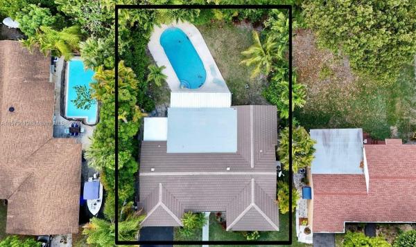 4545 SW 58th Ave, Unincorporated Dade County, Florida 33155, image 2