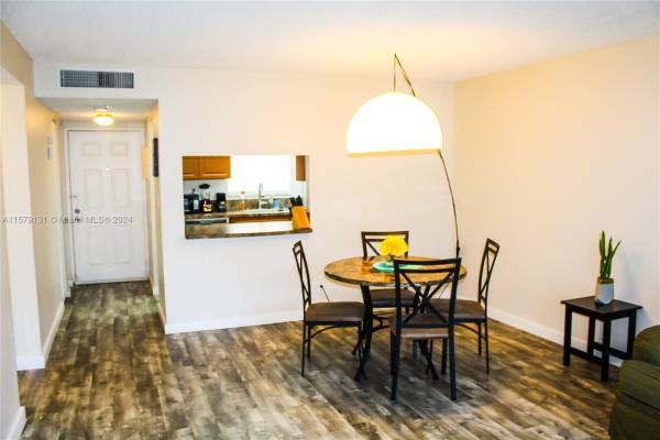 Presidential Golfview, 2050 N Congress Ave #203, West Palm Beach, Florida 33401, image 3