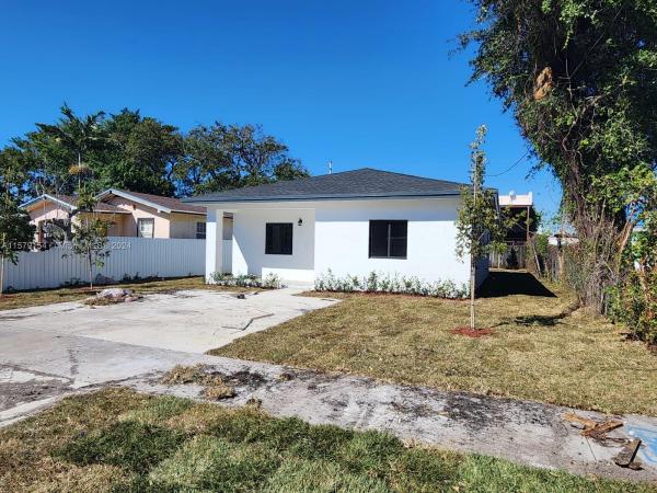 Home Owners Paradise, 2967 NW 48th Ter, Brownsville, Florida 33142, image 2