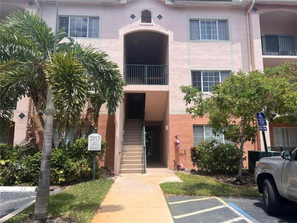 Village East, 2015 SE 10th Ave #116, Fort Lauderdale, Florida 33316, image 1