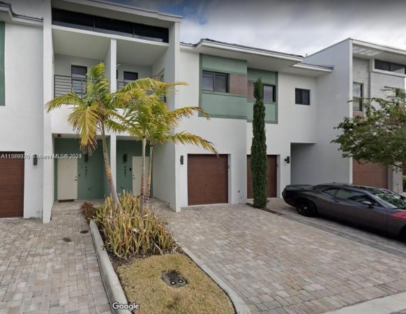 Strata At Plantation, 4481 NW 8th Pl, Plantation, Florida 33317, image 2