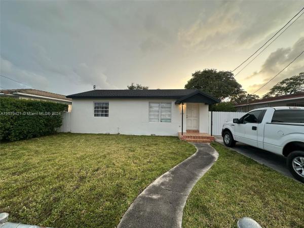 Twelfth Street Manors, 240 NW 32nd Pl, Miami, Florida 33125, image 1