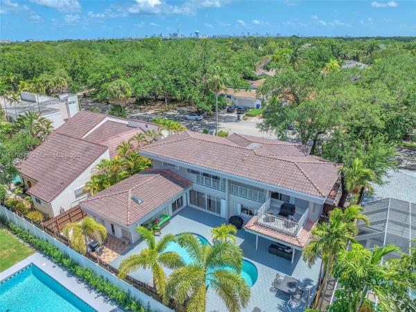 Hollywood Hills Estates, 3251 N 37th St, Hollywood, Florida 33021, image 1