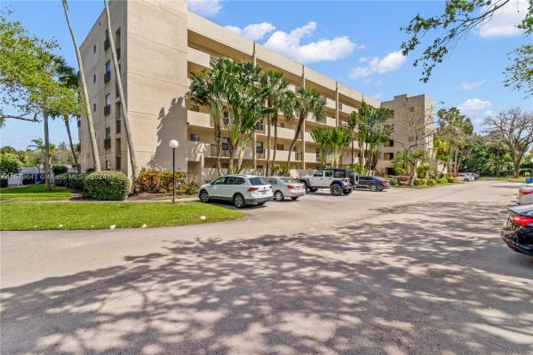Tradewinds, 2900 NW 42nd Ave #A302, Coconut Creek, Florida 33066, image 1