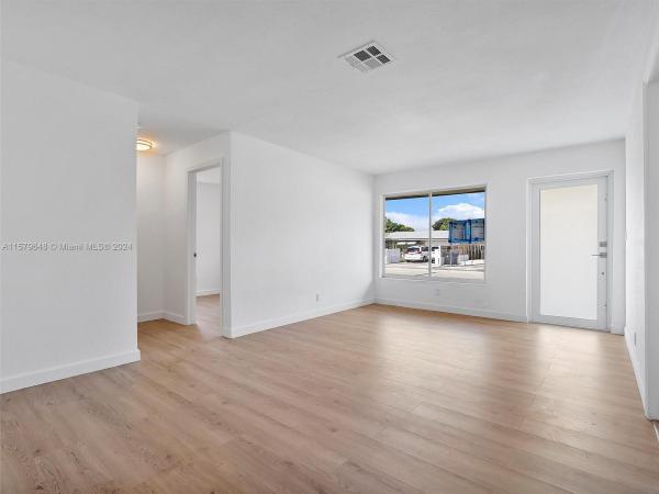 Royal Palms Park, 2110 NW 28th Ter, Fort Lauderdale, Florida 33311, image 1
