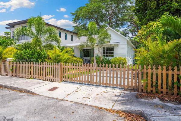 Frow Homestead, 3581 Hibiscus St, Miami, Florida 33133, image 3