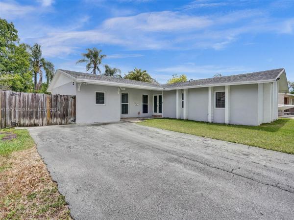 Bel Aire, 18615 SW 90th Ave, Cutler Bay, Florida 33157, image 2