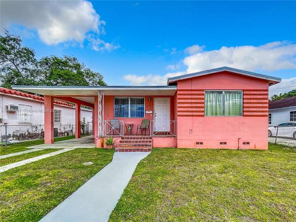 Flagler Terrace, 5549 SW 2nd St, Miami, Florida 33134, image 3
