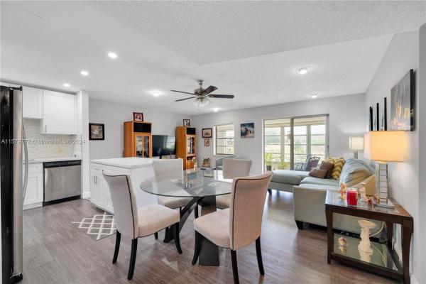 Sabal Palm Village, 4990 E Sabal Palm Blvd #306, Tamarac, Florida 33319, image 1