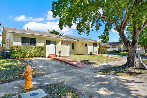 Saga View, 9241 SW 204th Ter, Cutler Bay, Florida 33189, image 1