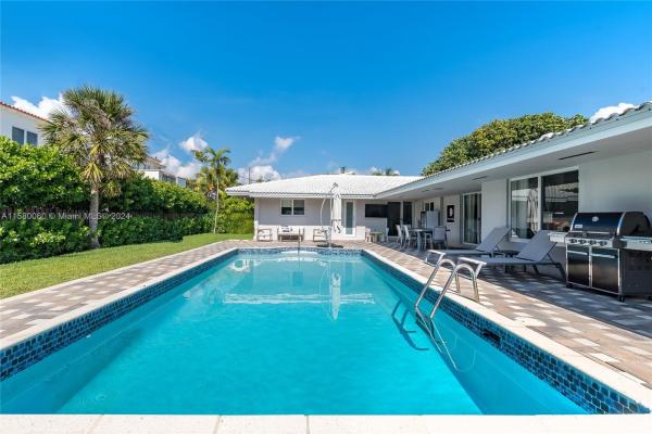 Mashta Island, 600 N Mashta Dr, Key Biscayne, Florida 33149, image 2