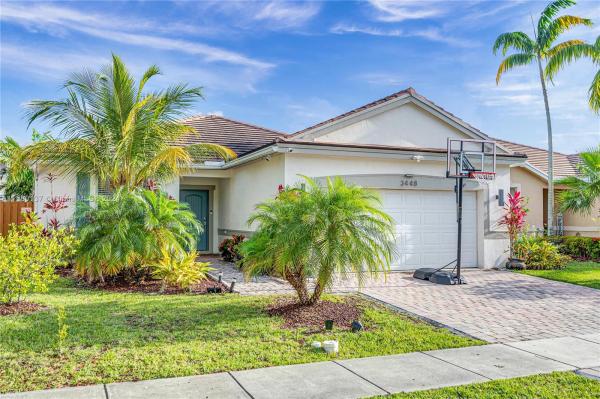Antigua At Oasis, 3448 NE 2nd St, Homestead, Florida 33033, image 3