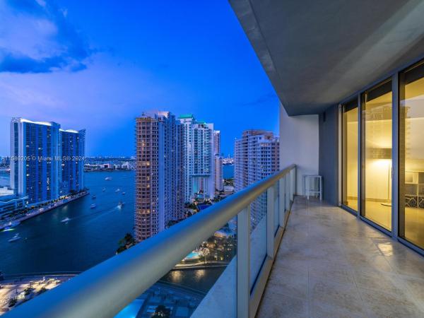 Icon Brickell Tower 2, 495 Brickell Ave #2608, Miami, Florida 33131, image 1