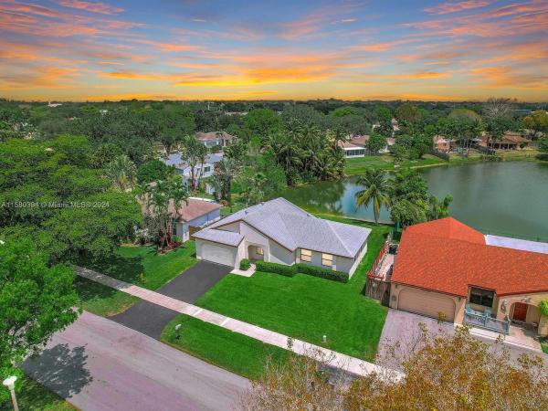 Flamingo Gardens, 11709 SW 51st Ct, Cooper City, Florida 33330, image 2