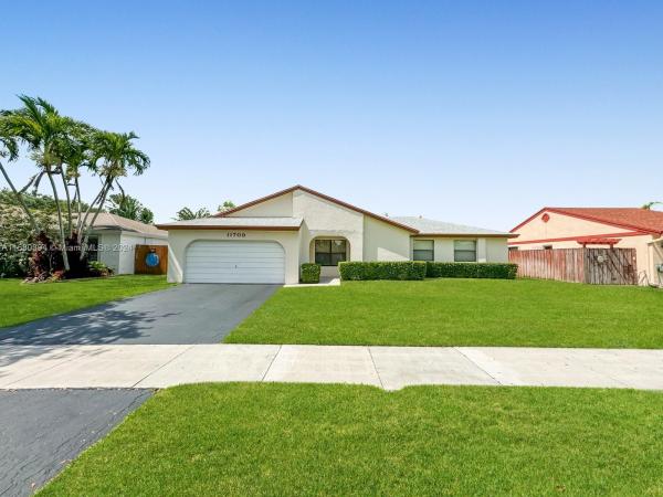 Flamingo Gardens, 11709 SW 51st Ct, Cooper City, Florida 33330, image 3