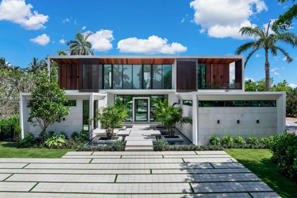 Sunset Islands, 2700 Sunset Dr, Miami Beach, Florida 33140, image 3