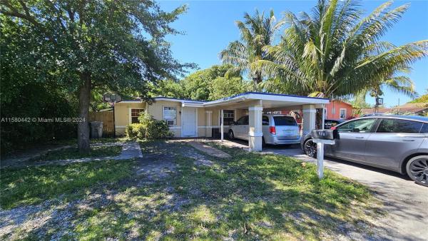 Collier City, 2114 NW 5th St, Pompano Beach, Florida 33069, image 1