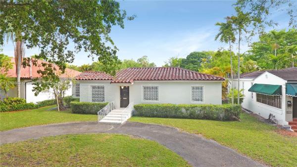 Coral Groves, 505 Zamora Ave, Coral Gables, Florida 33134, image 2