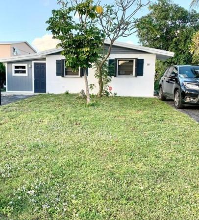 Seaway Terrace, 207 SE 21st Ave, Boynton Beach, Florida 33435, image 1