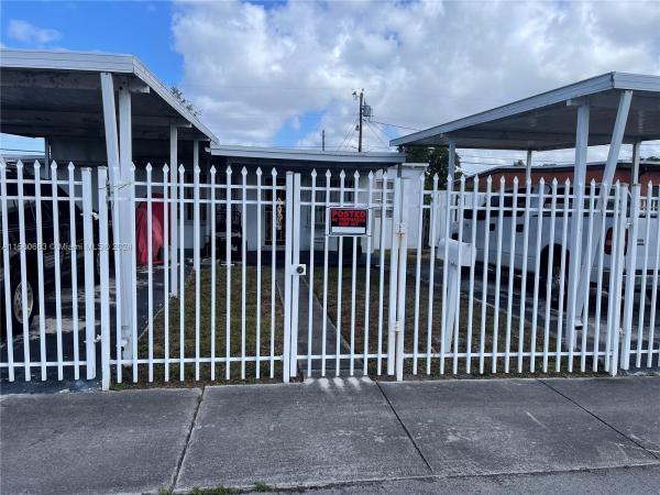 Magnolia Gardens, 1911 Wilmington St, Opa-Locka, Florida 33054, image 3