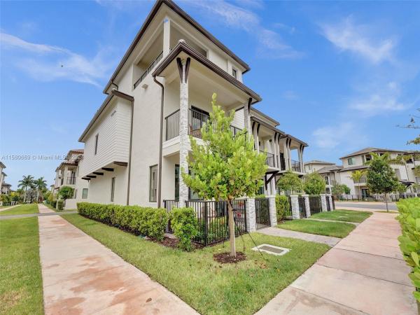 4489 NW 83rd Path #4489, Doral, Florida 33166, image 3