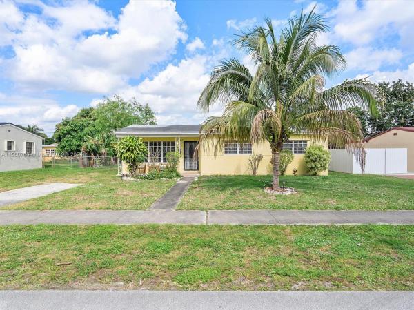 Norwood, 1081 NW 184th Dr, Miami Gardens, Florida 33169, image 2