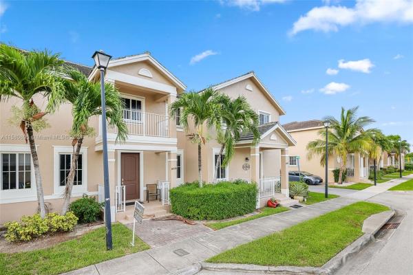 Mandarin Lakes, 14045 SW 270th Ter #14045, Naranja, Florida 33032, image 1