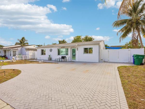 Broadview Park, 4580 SW 23rd St, Fort Lauderdale, Florida 33317, image 1