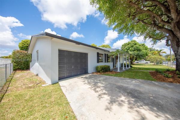 Ponce De Leon, 525 NW 14th St, Homestead, Florida 33030, image 3