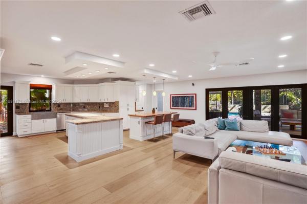 Del Mar Estates, 7625 SW 173rd St, Palmetto Bay, Florida 33157, image 1