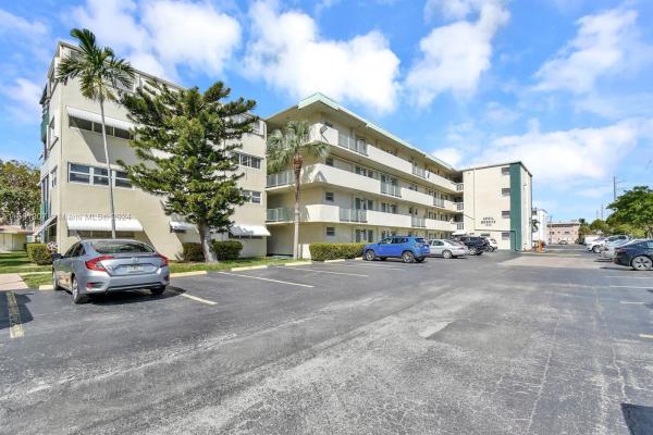 April Breeze, 1333 E Hallandale Beach Blvd #405, Hallandale Beach, Florida 33009, image 1