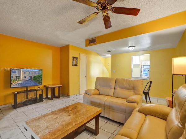 Barbella, 5456 NW 169th Ter, Miami Gardens, Florida 33055, image 3