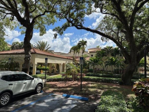 Tangerine Of Pine Island Ridge, 9480 Tangerine Pl #103, Davie, Florida 33324, image 1