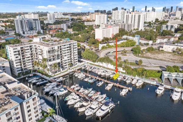 River Run Yacht Club, 1700 NW North River Dr, Miami, Florida 33125, image 1