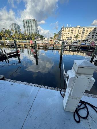 River Run Yacht Club, 1700 NW North River Dr, Miami, Florida 33125, image 3